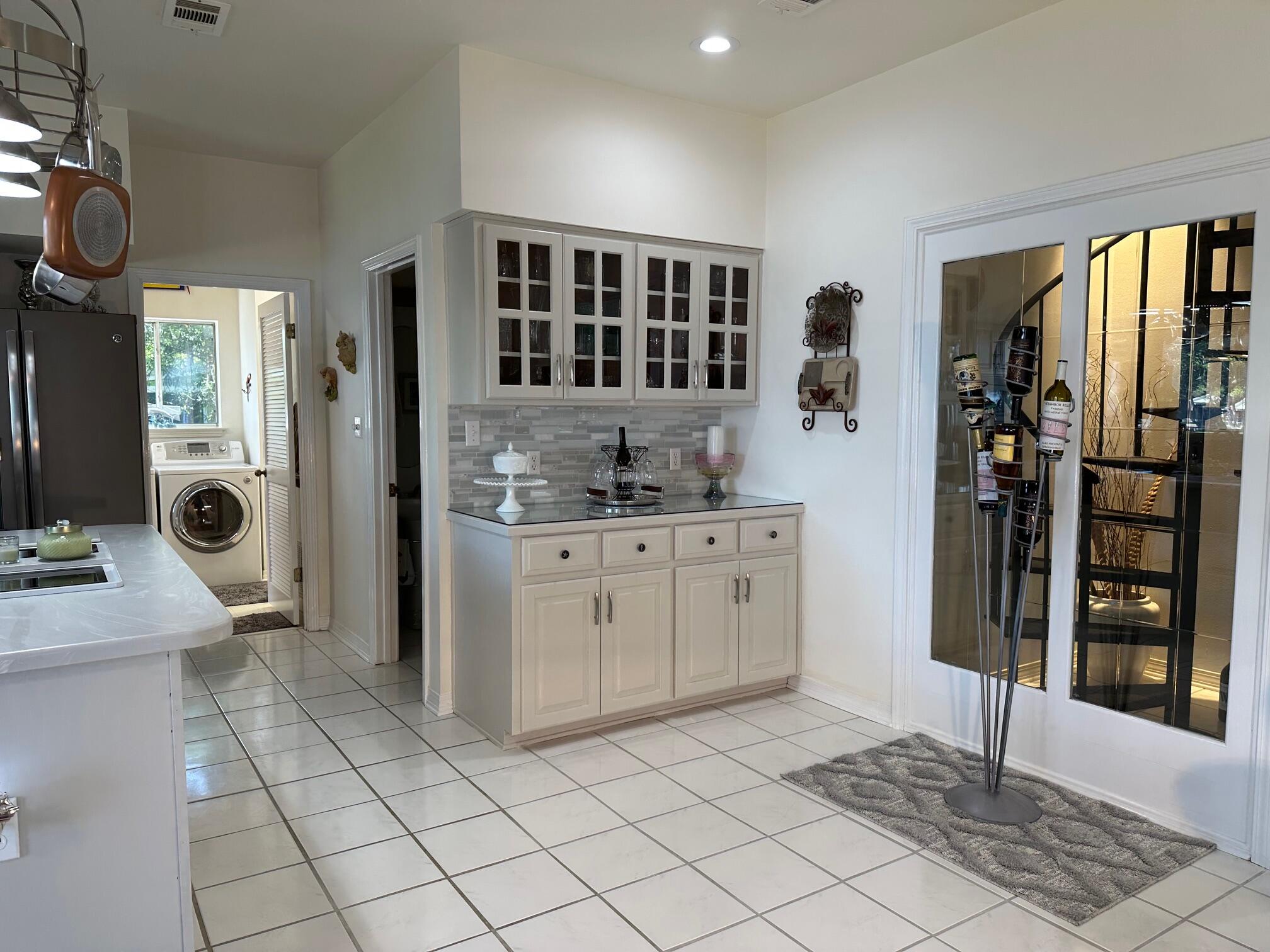 WOODLAND BAYOU ESTATES - Residential