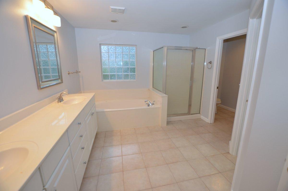 HOLIDAY SHORES ESTATES - Residential