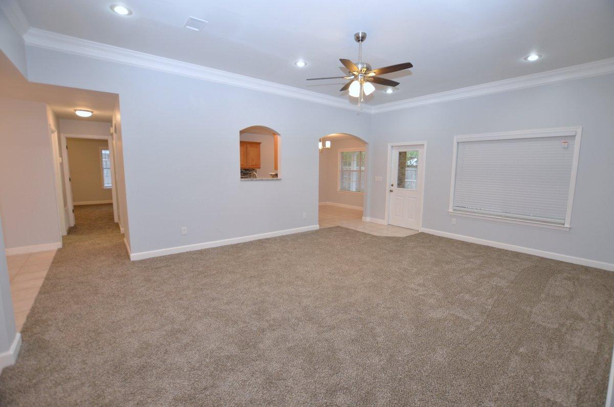 HOLIDAY SHORES ESTATES - Residential