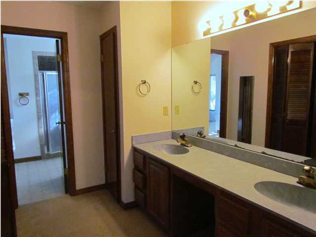 WOODLANDS PH 5 - Residential Lease