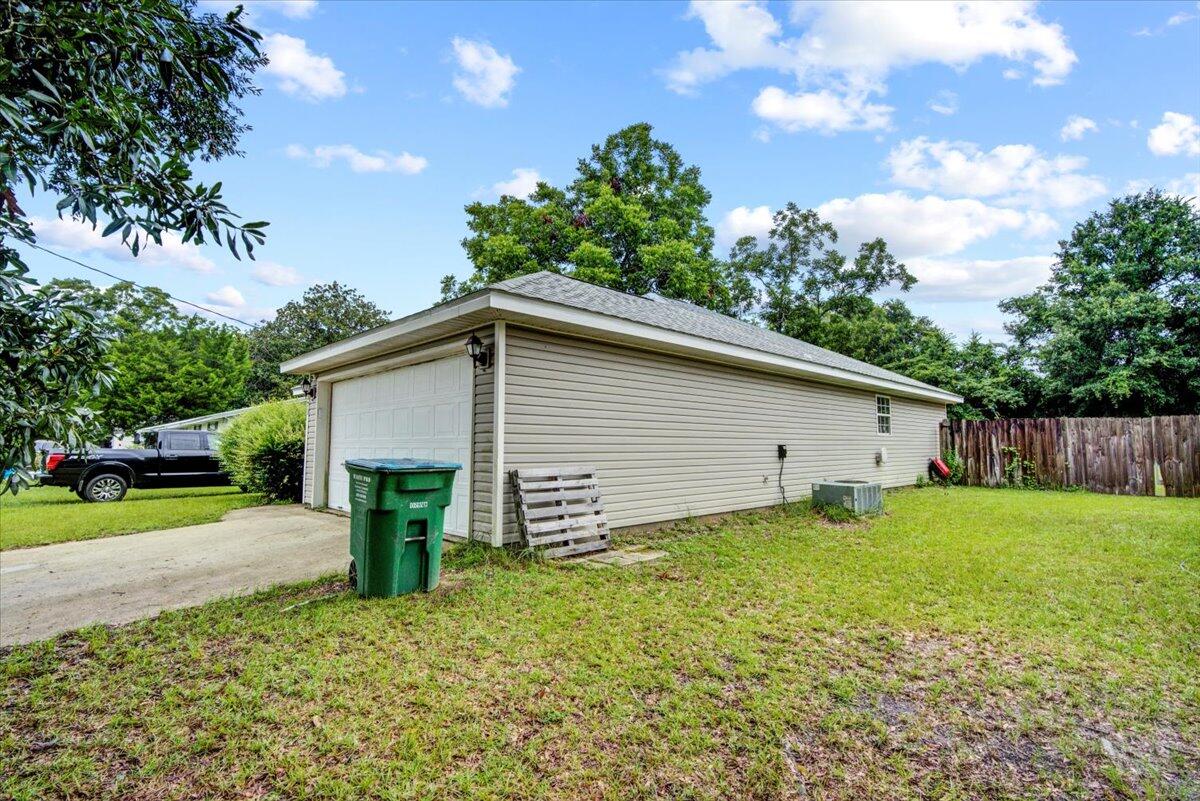 MORRIS ADDN TO CRESTVIEW - Residential