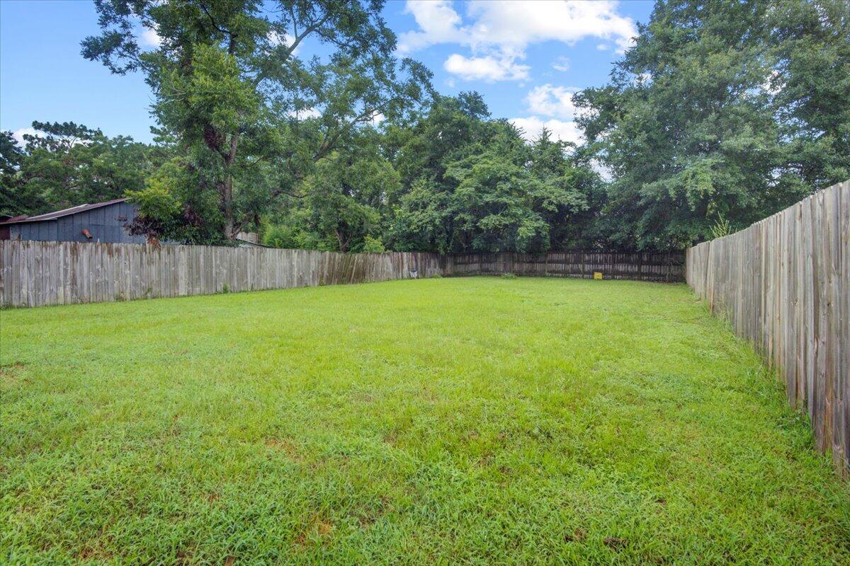 MORRIS ADDN TO CRESTVIEW - Residential