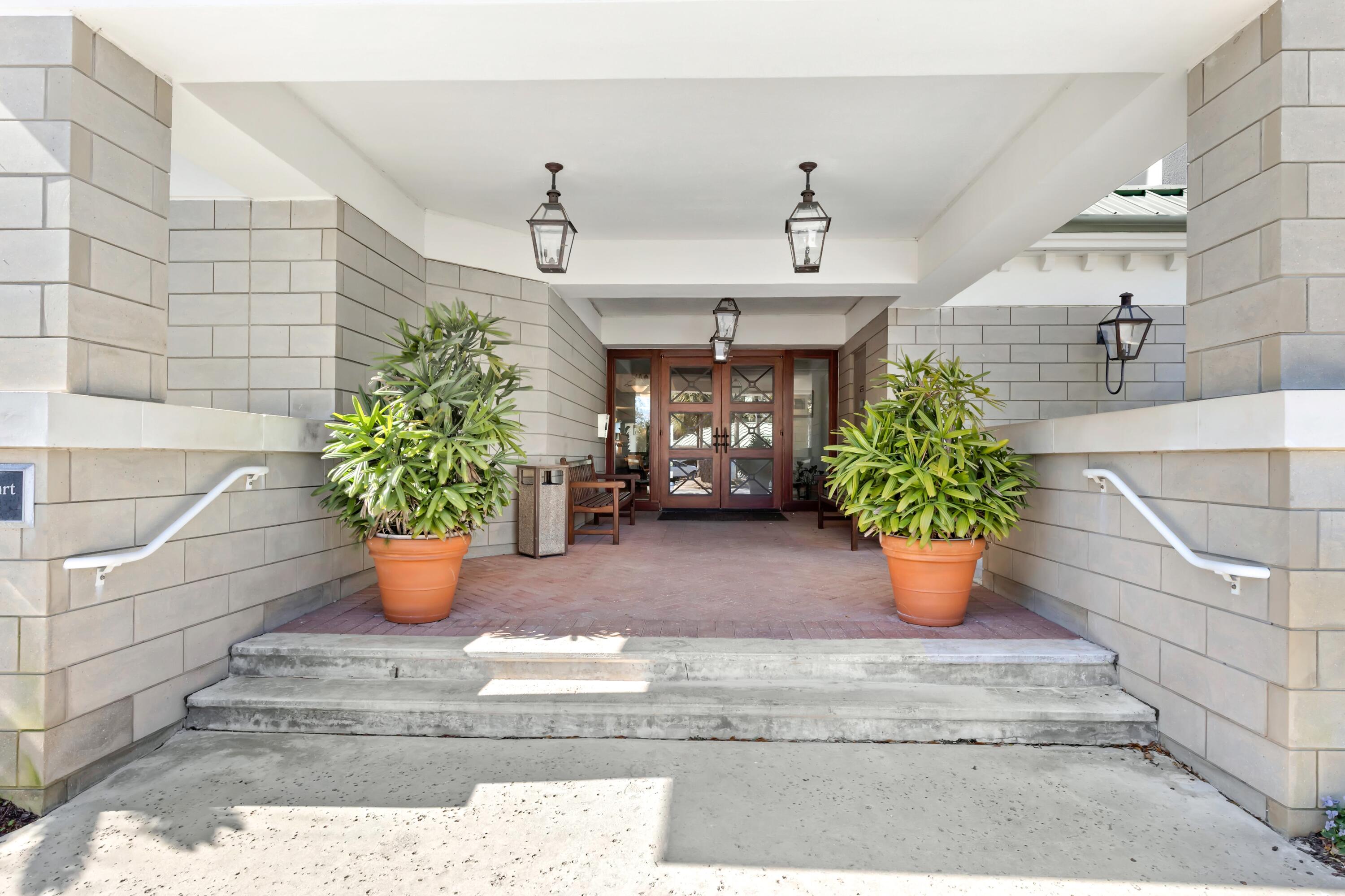 ANCHORAGE AT SANDESTIN - Residential