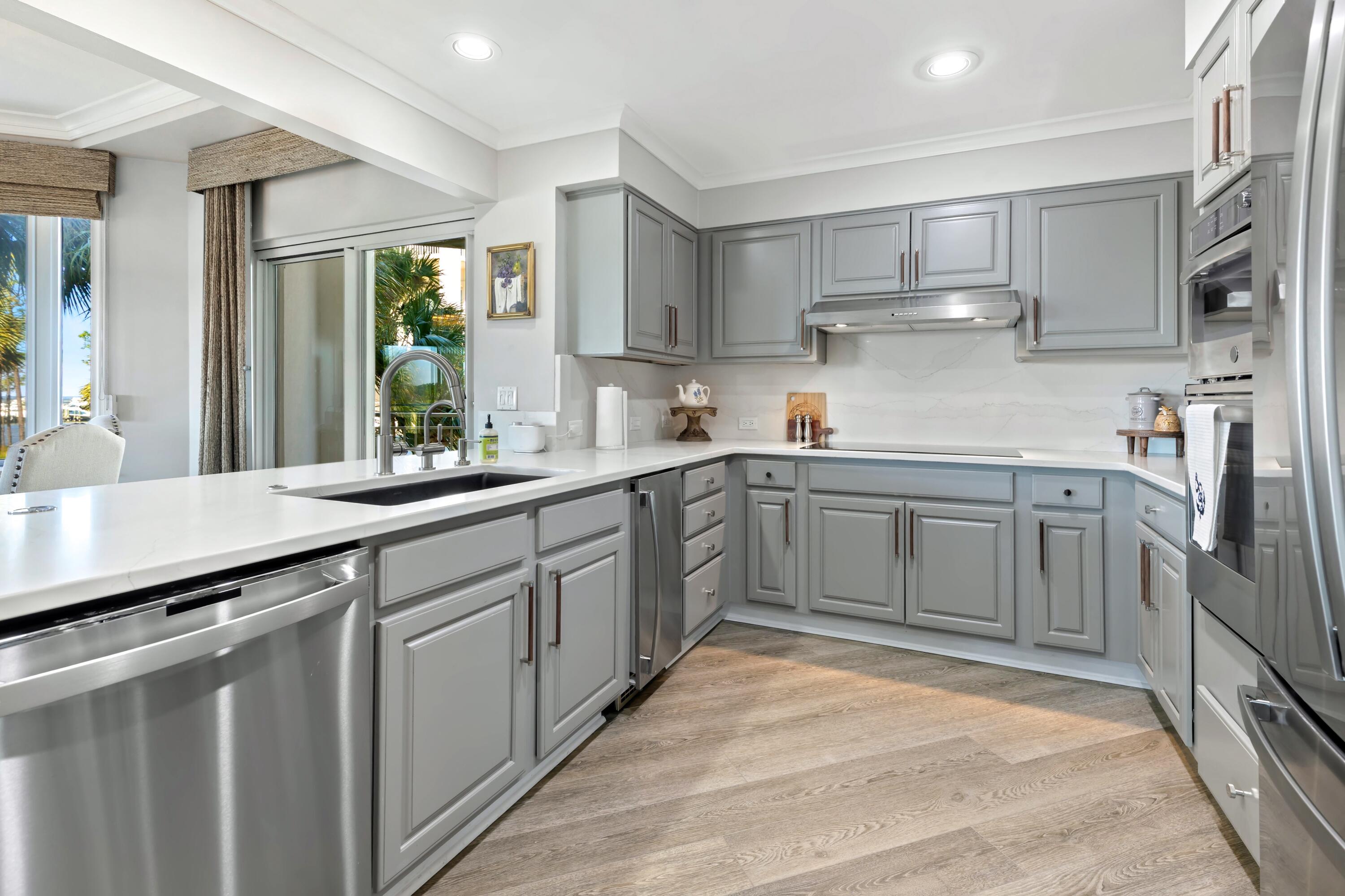 ANCHORAGE AT SANDESTIN - Residential