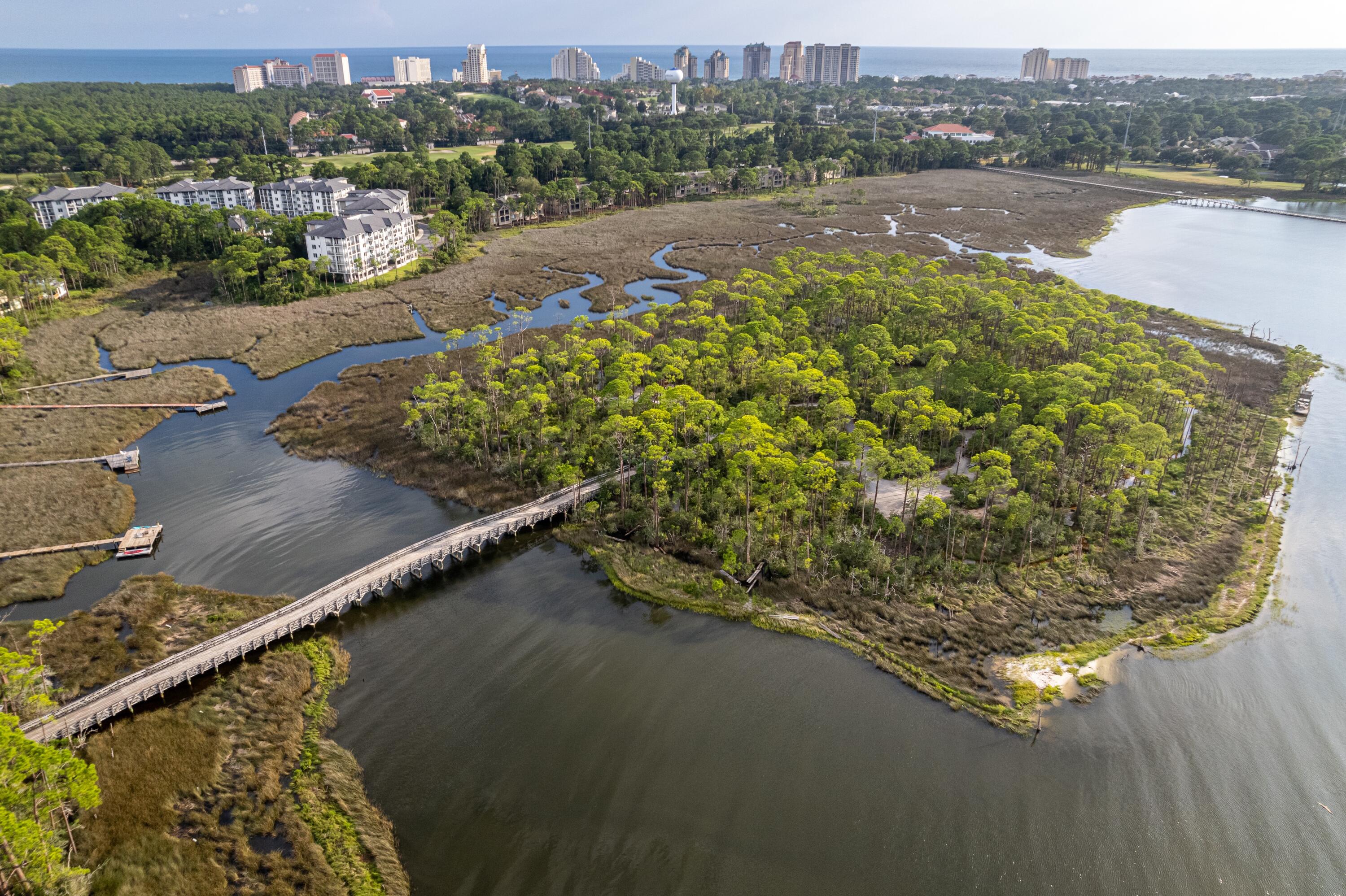 ANCHORAGE AT SANDESTIN - Residential