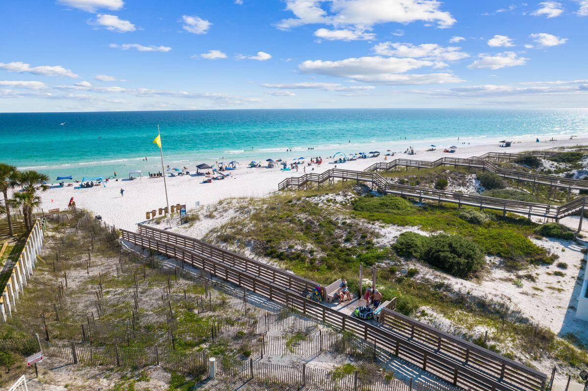 BEACHSIDE VILLAS CONDO - Residential