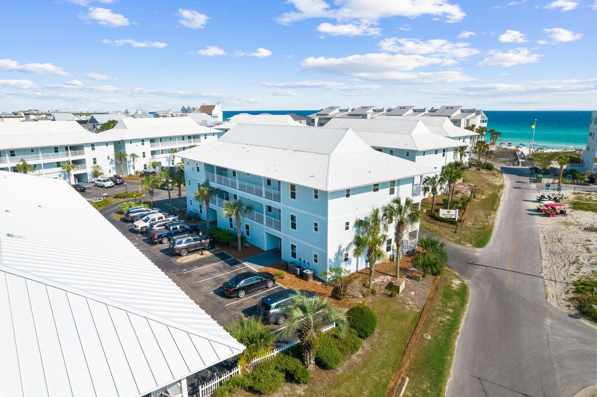 BEACHSIDE VILLAS CONDO - Residential