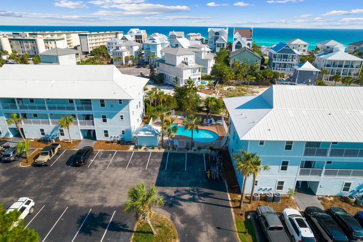 BEACHSIDE VILLAS CONDO - Residential