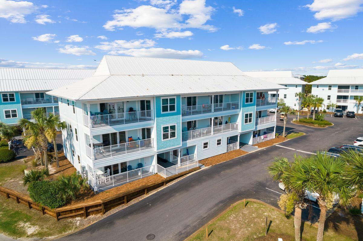 BEACHSIDE VILLAS CONDO - Residential