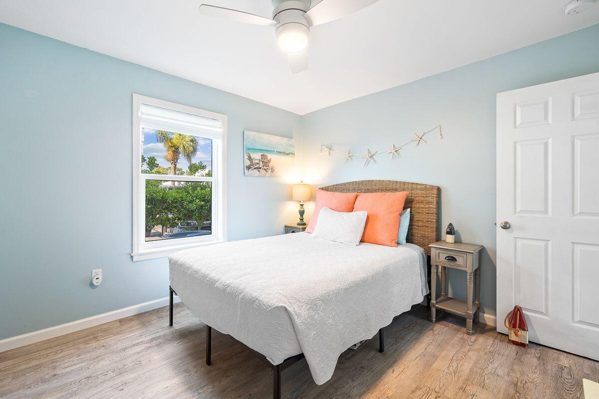 BEACHSIDE VILLAS CONDO - Residential