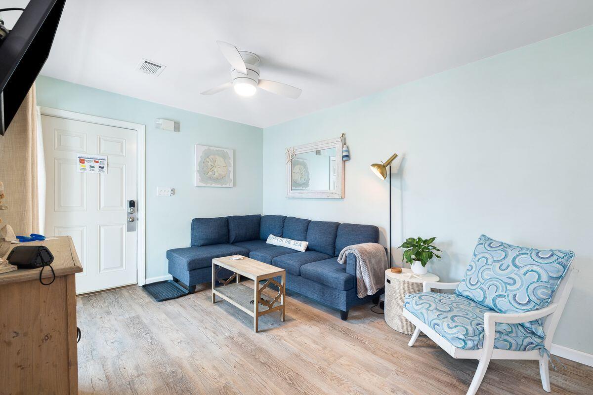 BEACHSIDE VILLAS CONDO - Residential