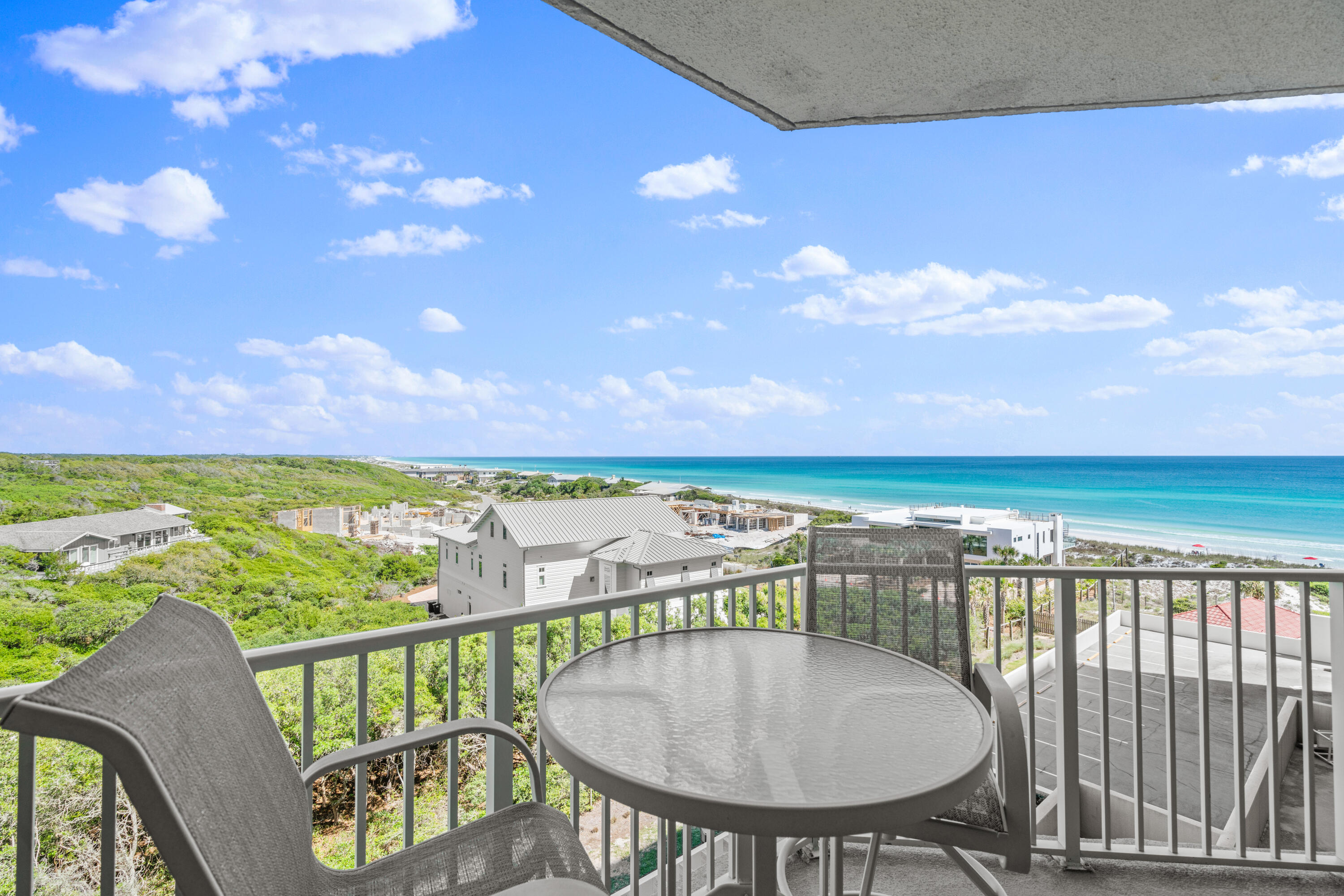 TOPS'L BEACH MANOR - Residential