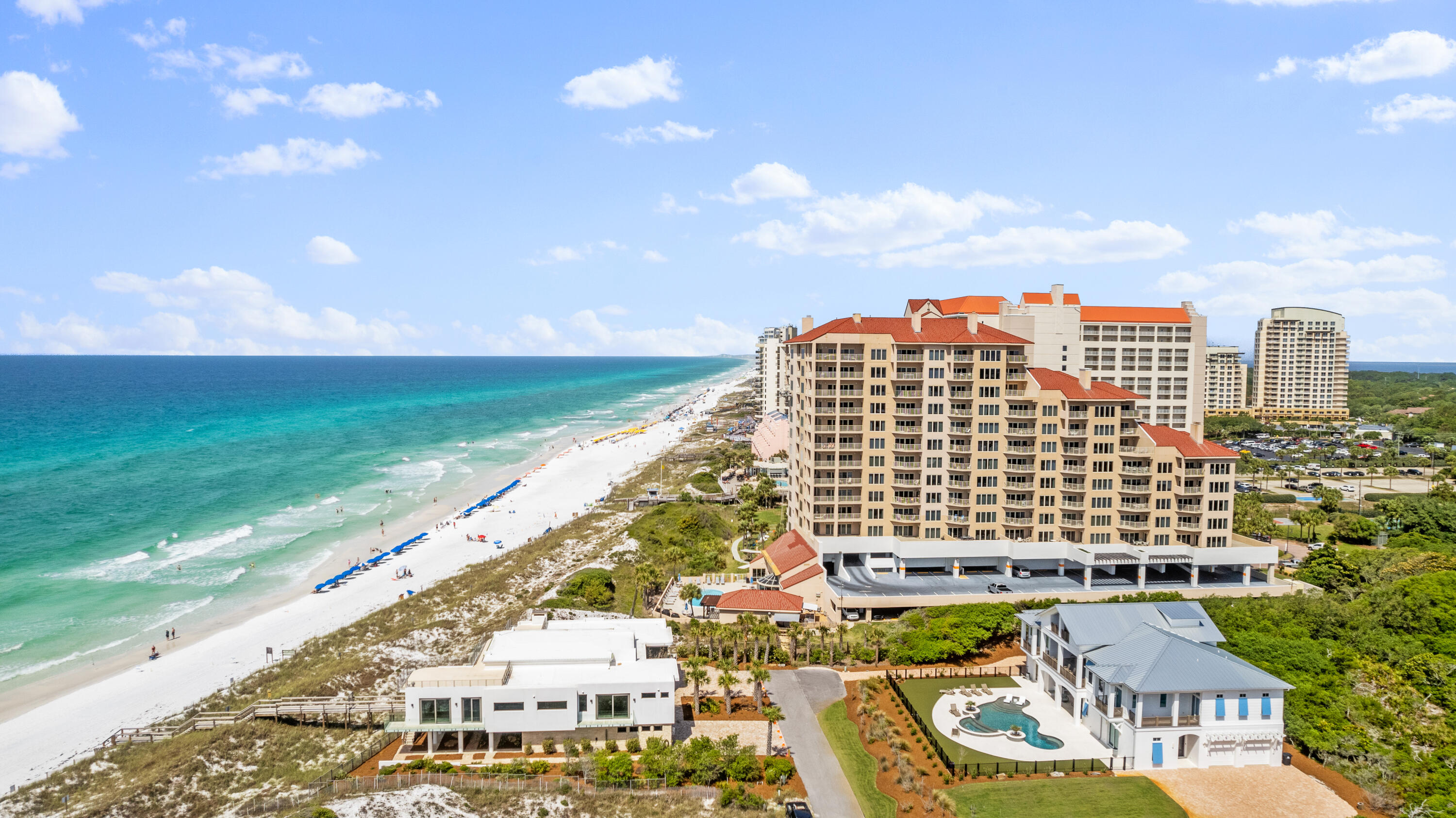 TOPS'L BEACH MANOR - Residential