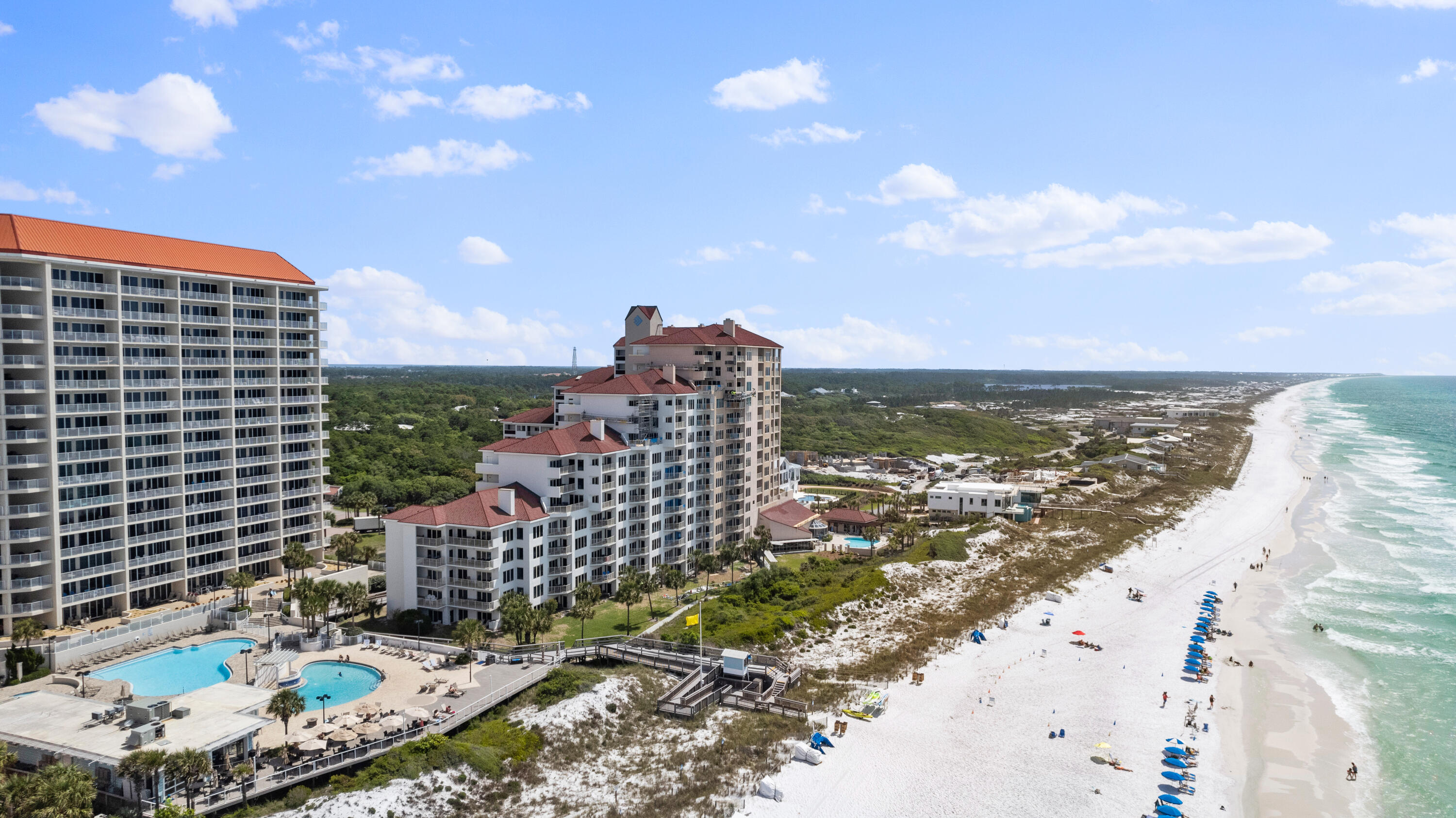 TOPS'L BEACH MANOR - Residential
