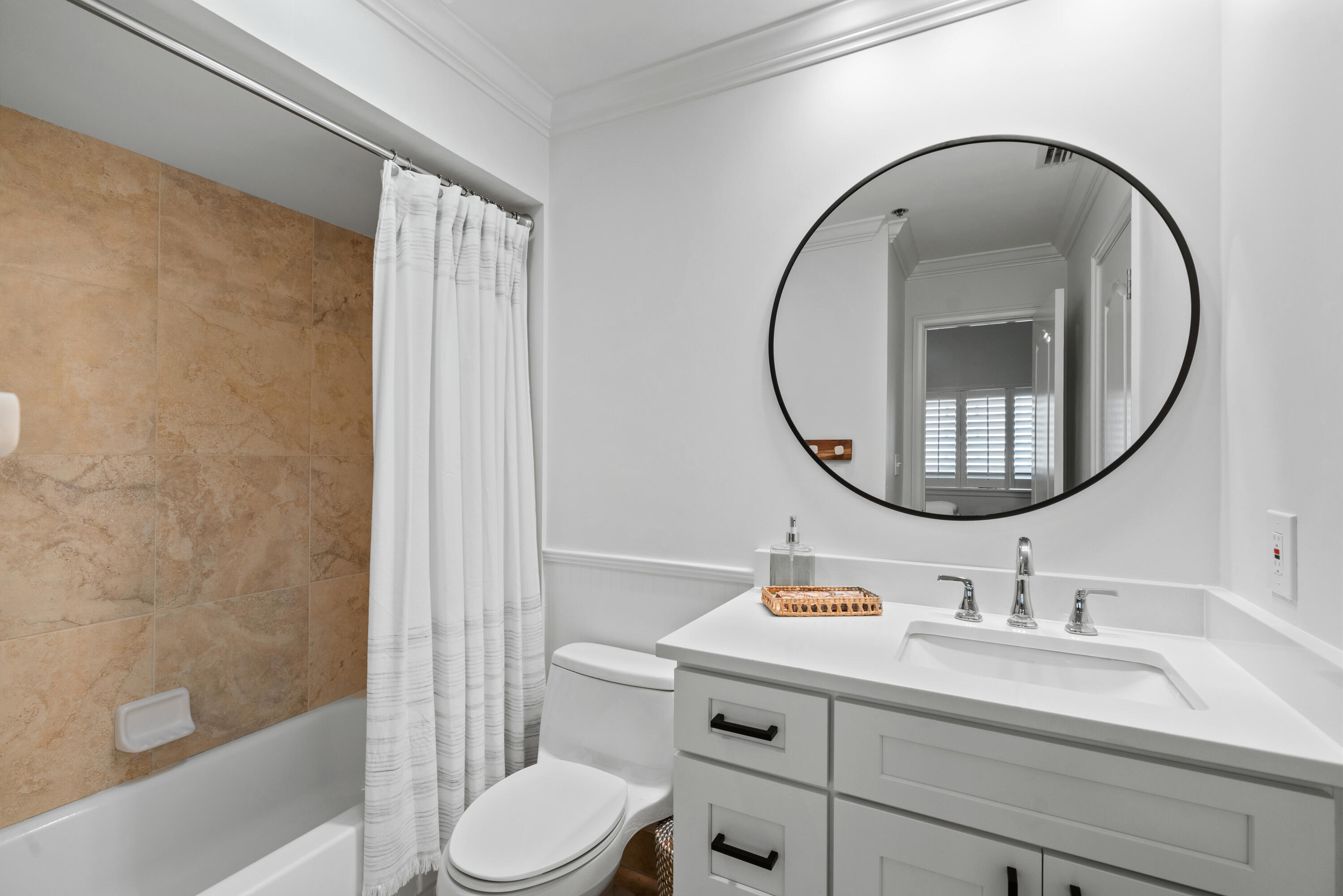 TOPS'L BEACH MANOR - Residential