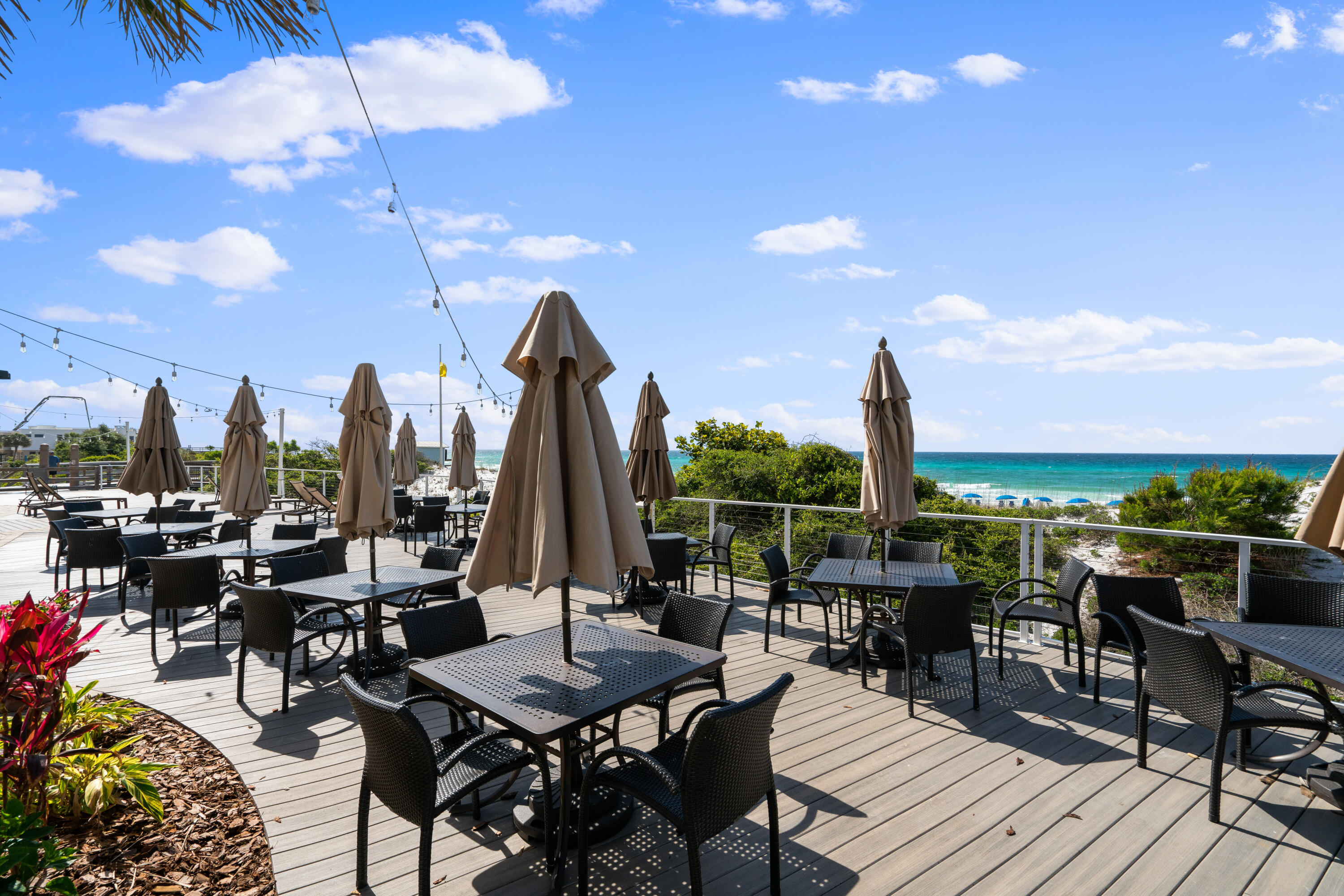 TOPS'L BEACH MANOR - Residential