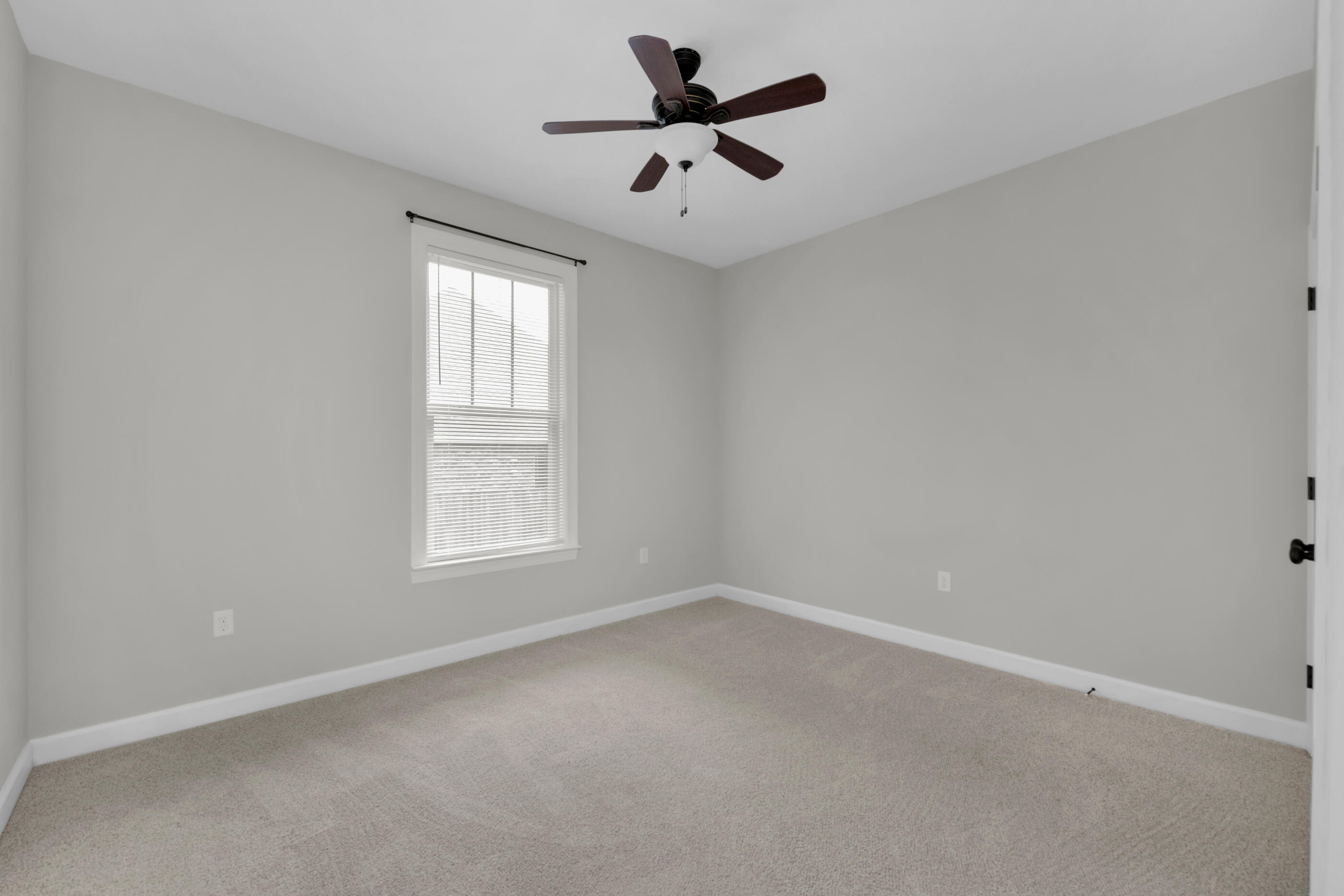 HIDDEN VALLEY - Residential