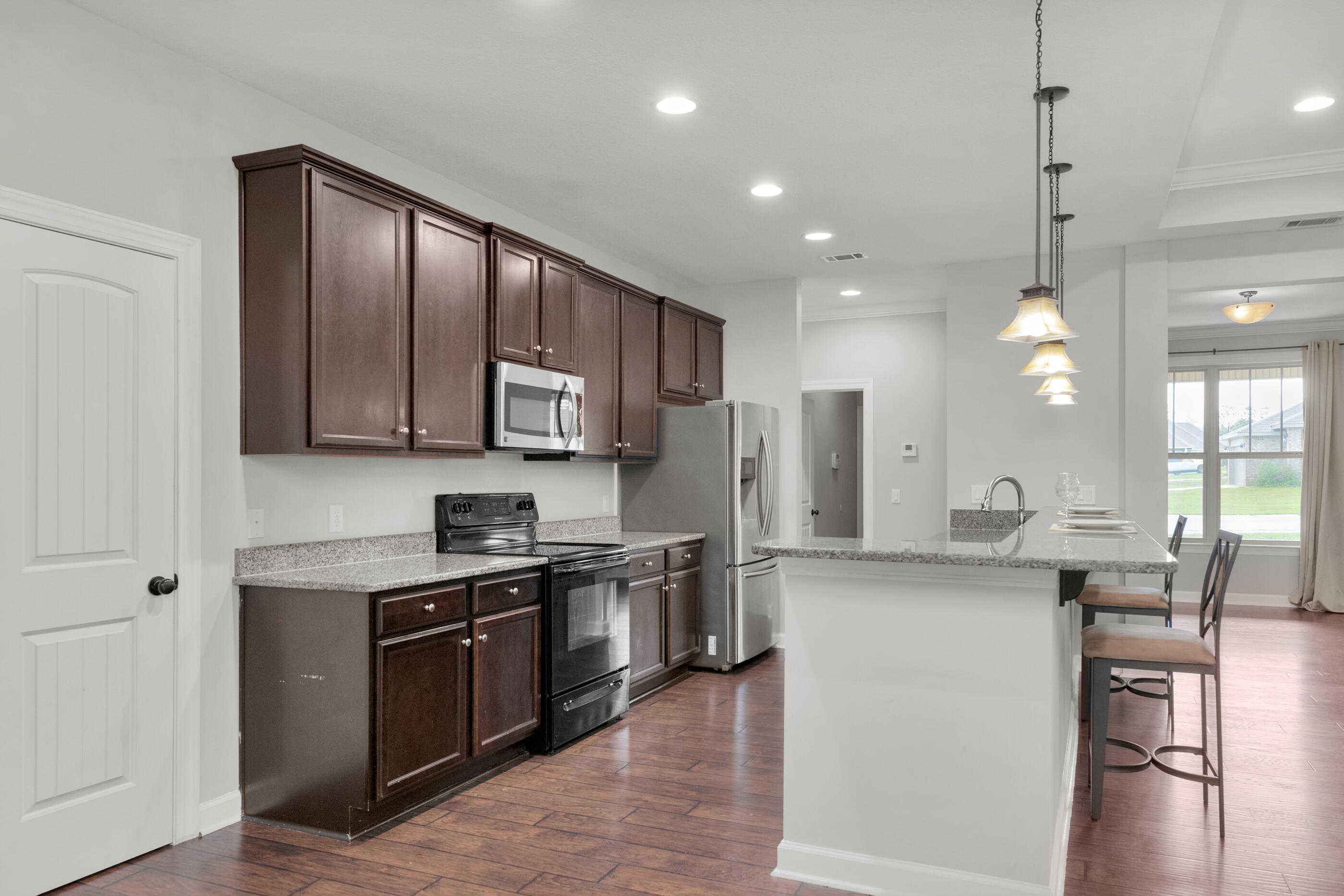 HIDDEN VALLEY - Residential