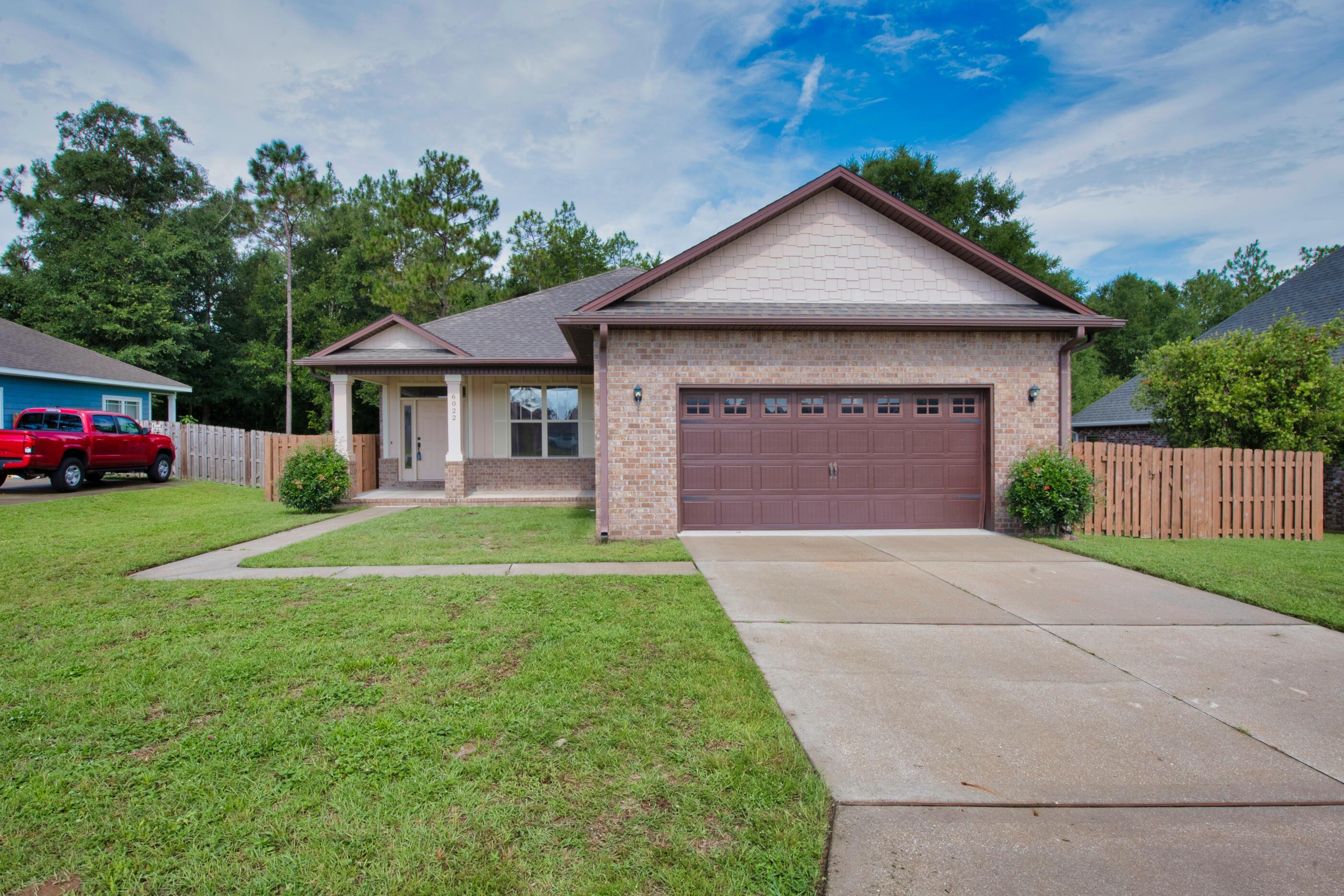 HIDDEN VALLEY - Residential