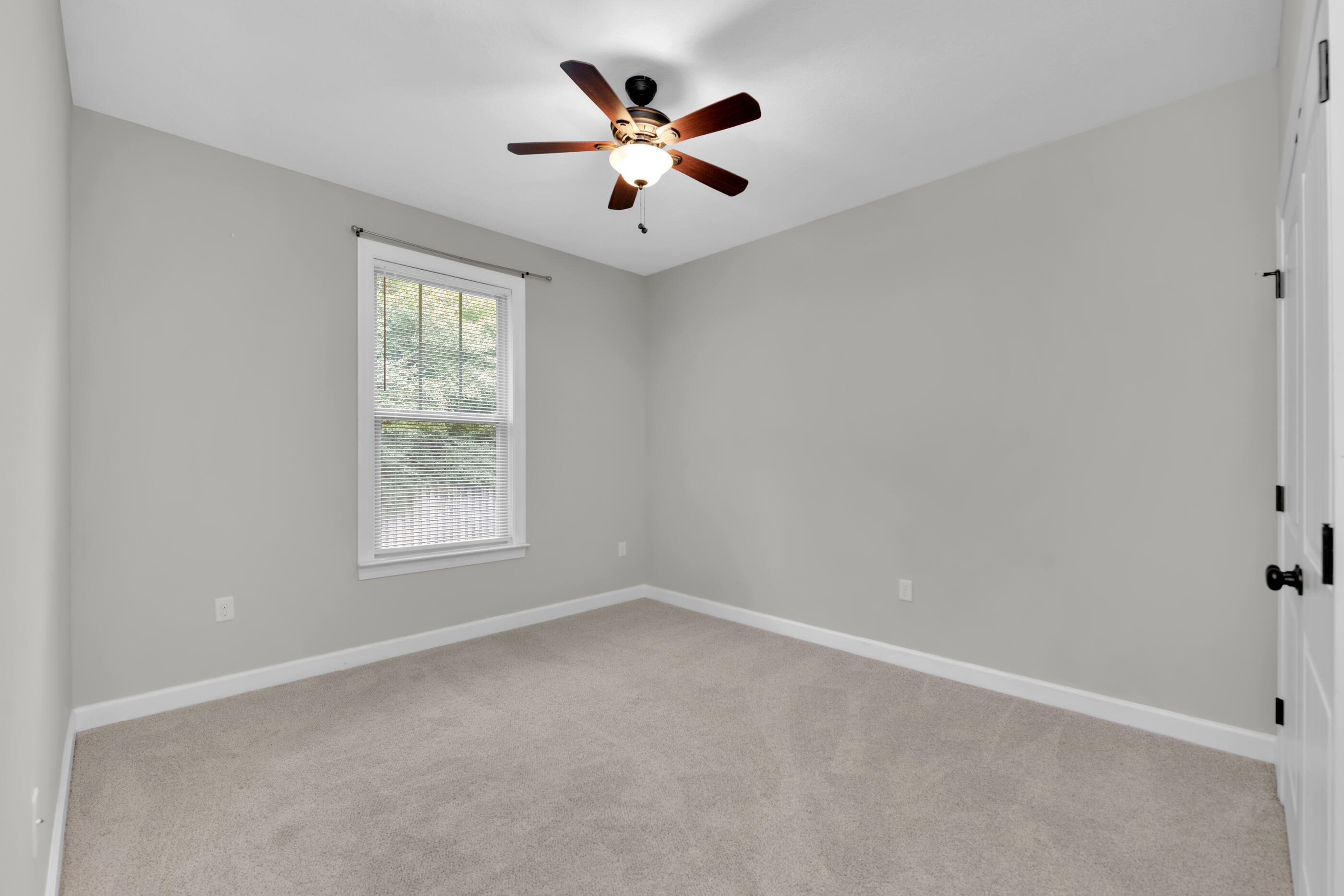 HIDDEN VALLEY - Residential