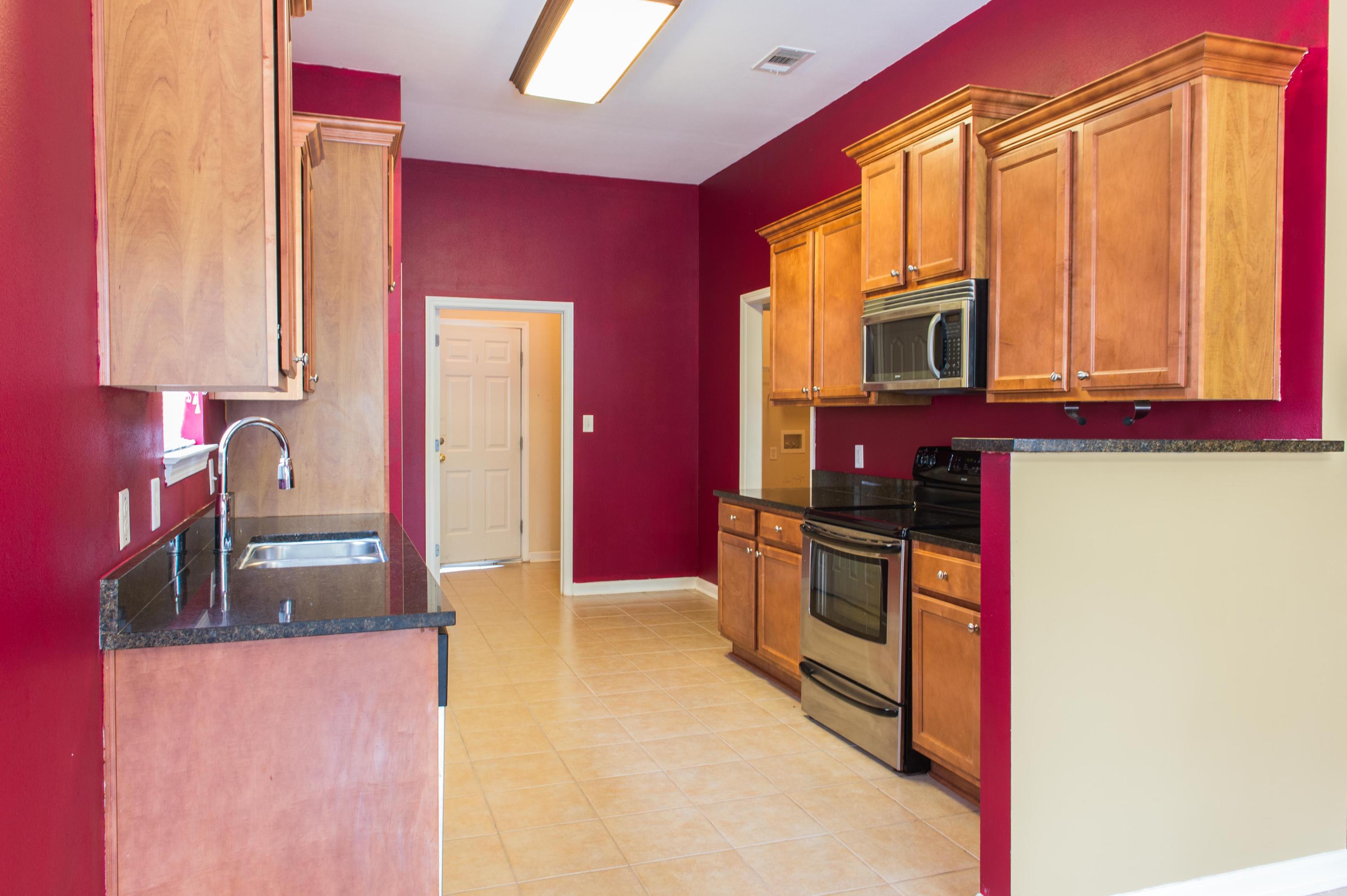 BRANDON OAKS 2ND ADD - Residential