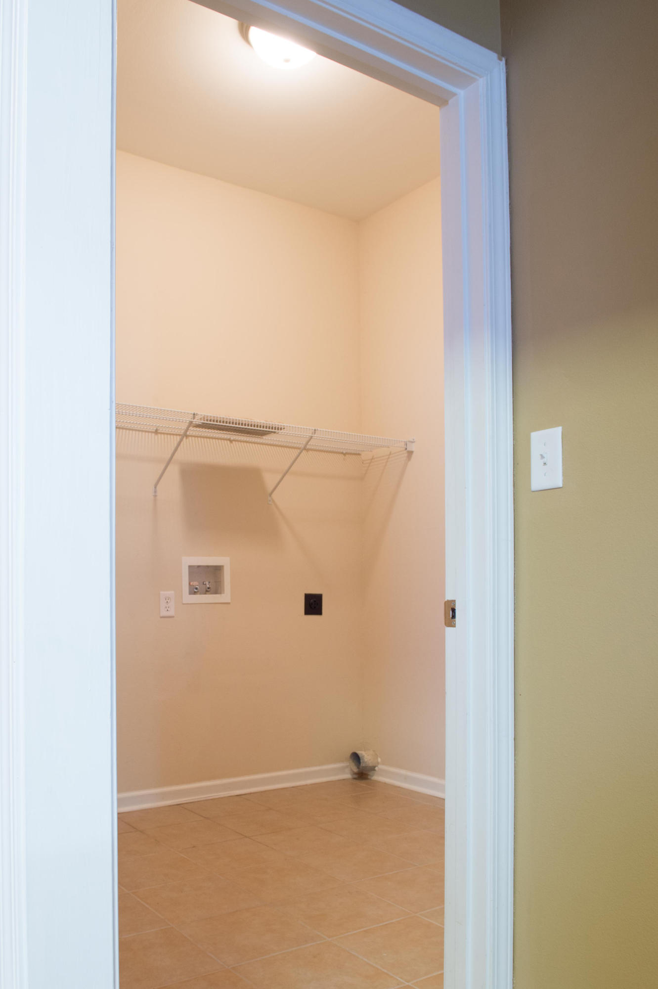 BRANDON OAKS 2ND ADD - Residential