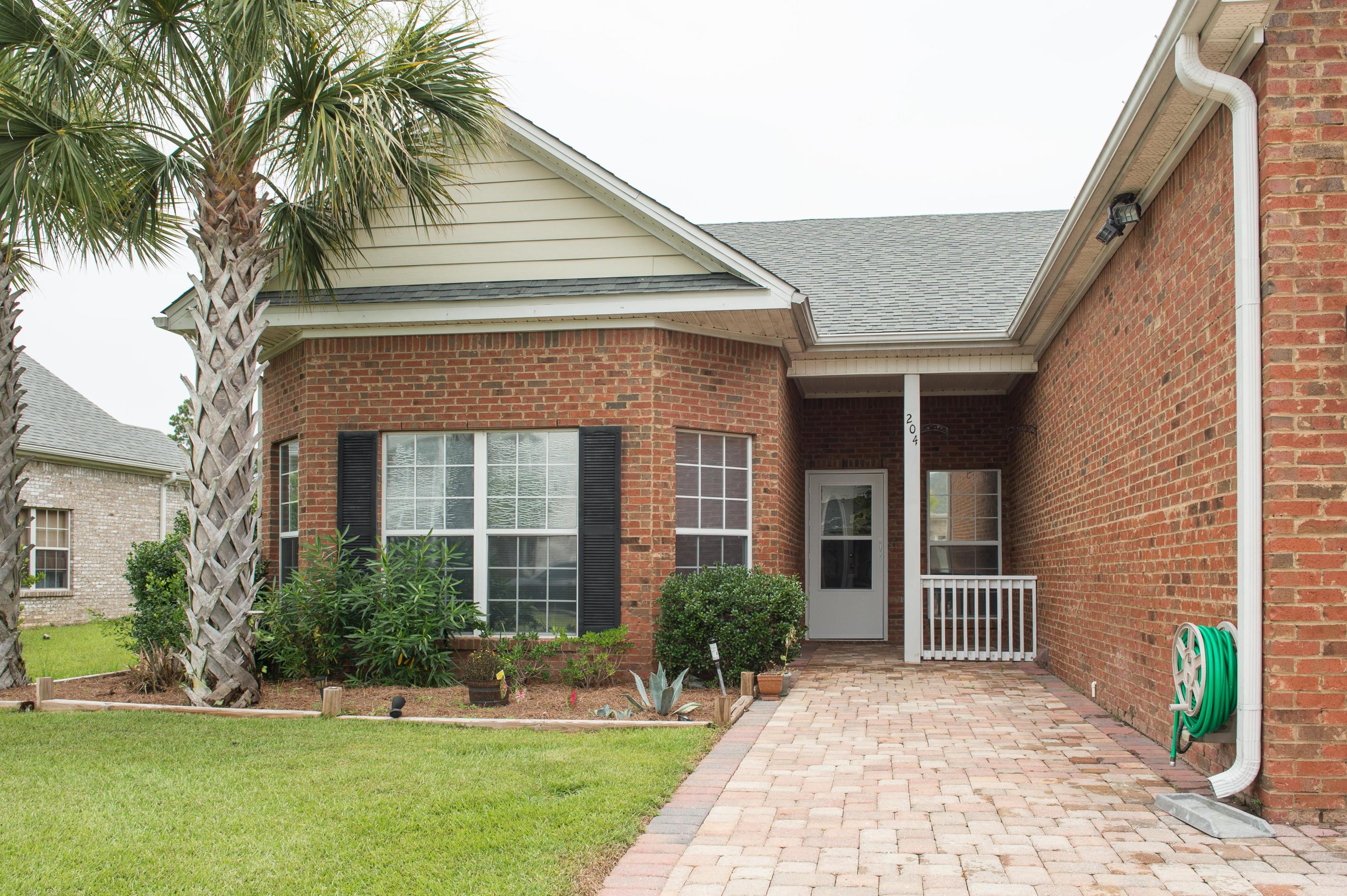 BRANDON OAKS 2ND ADD - Residential