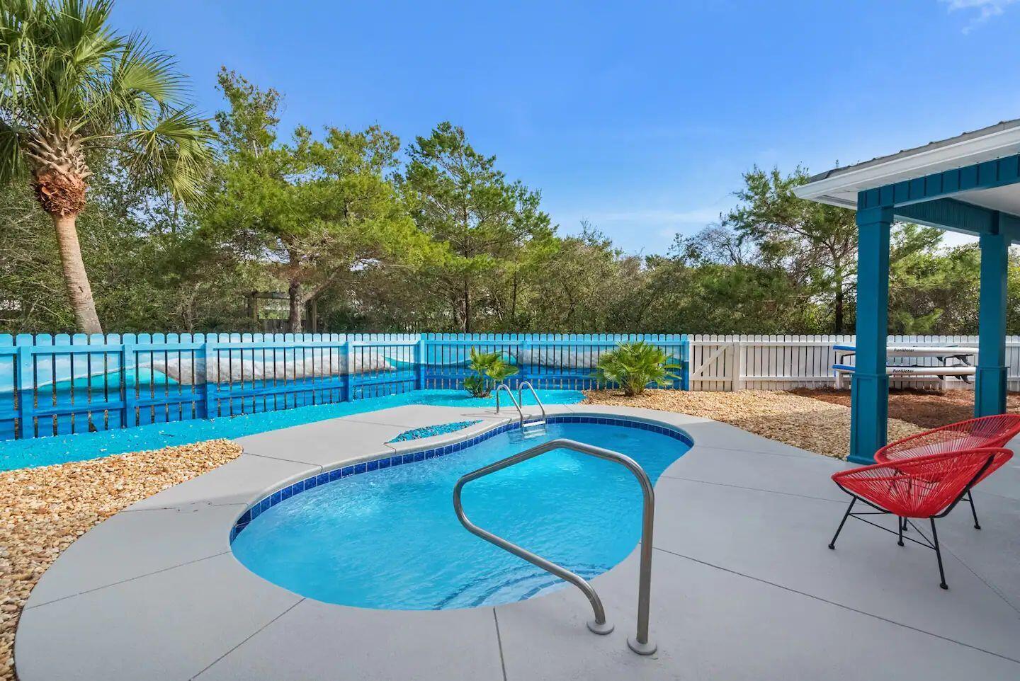 CAMP CREEK LAKE - Residential