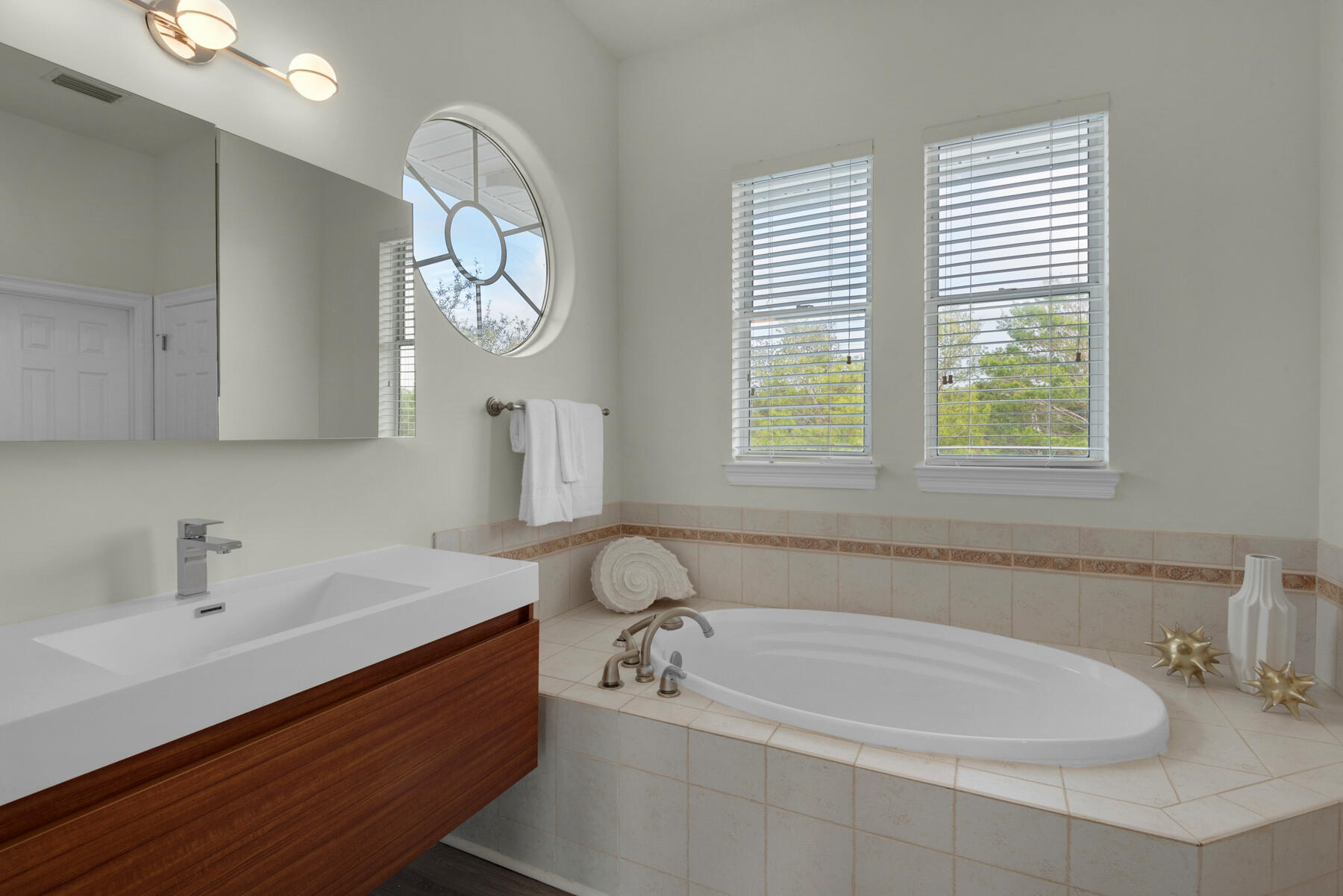 CAMP CREEK LAKE - Residential