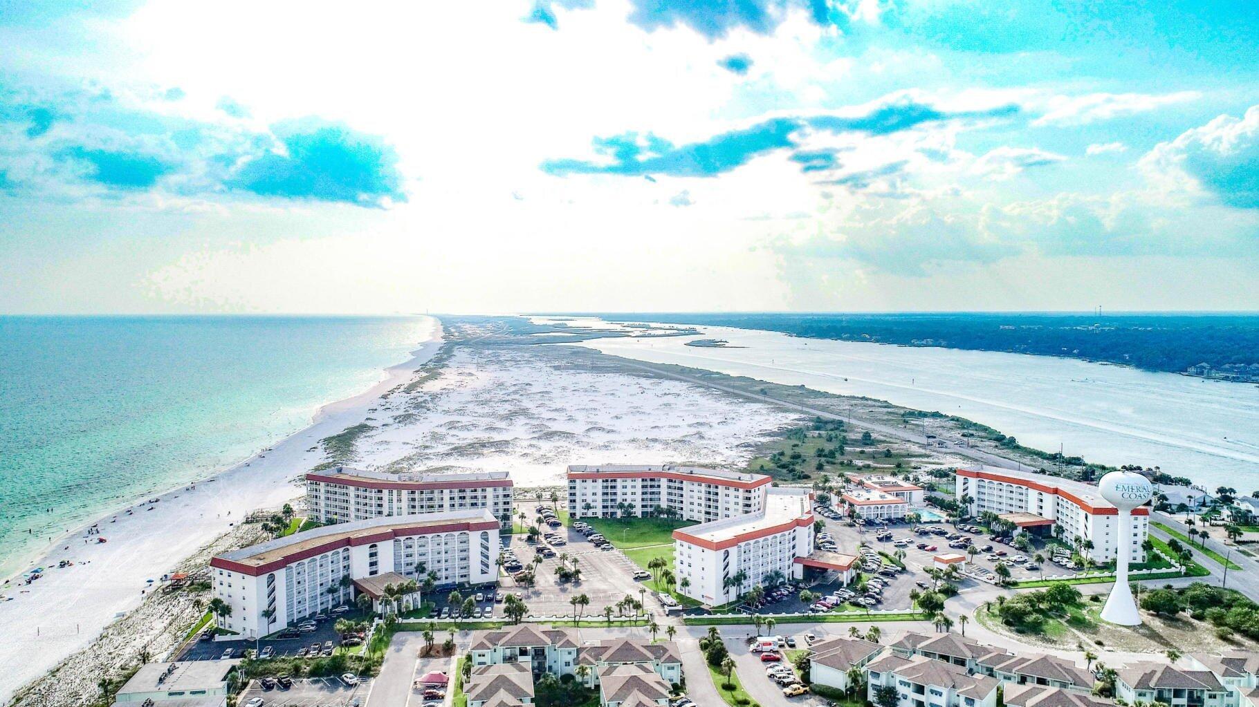 EL MATADOR CONDO - Residential