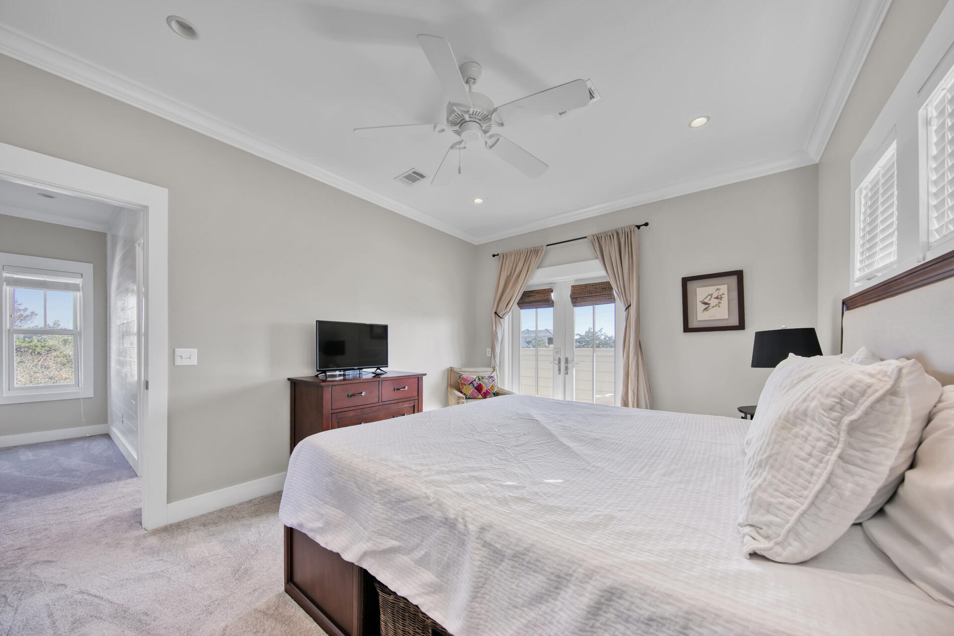 EASTERN LAKE S/D - Residential