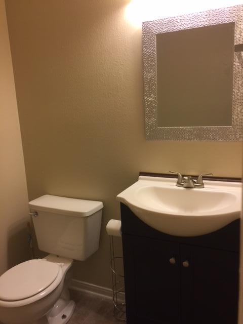 VALLEY T/H - Residential Lease