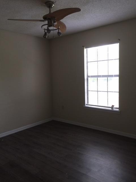 VALLEY T/H - Residential Lease