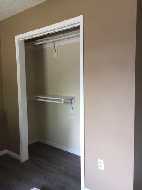 VALLEY T/H - Residential Lease