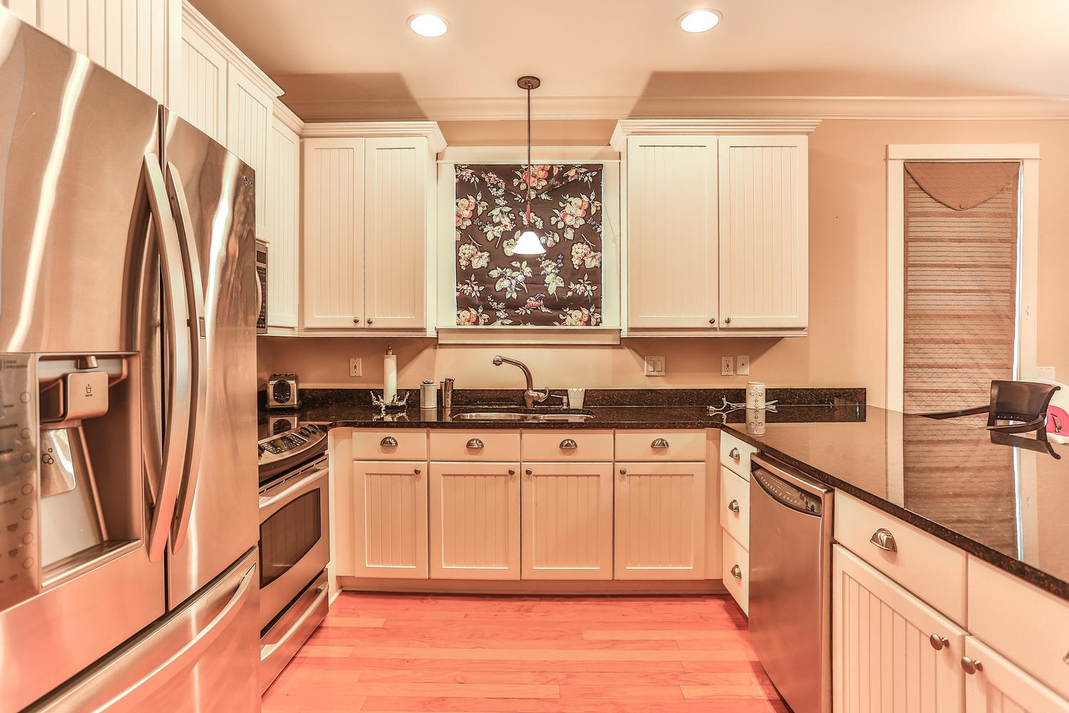 EMERALD WATERS - Residential