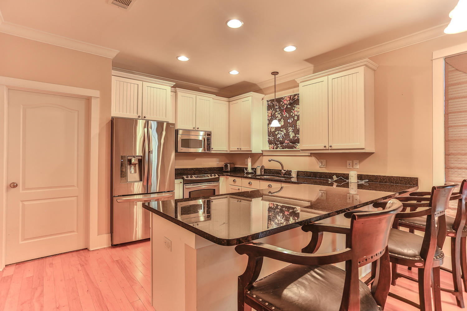 EMERALD WATERS - Residential