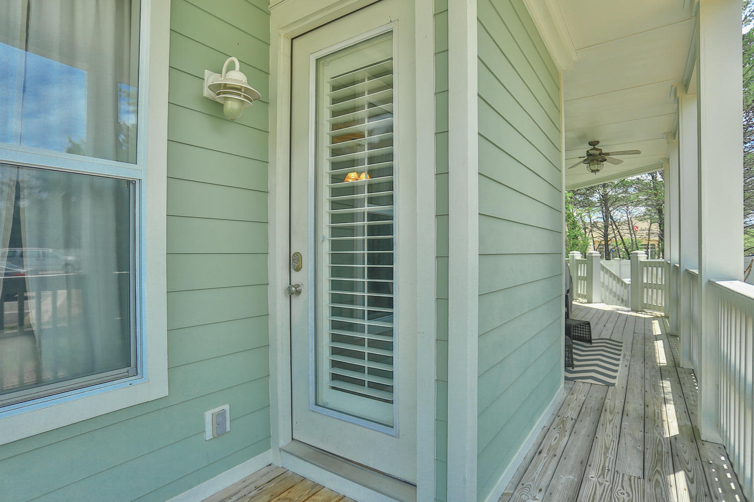 EMERALD WATERS - Residential