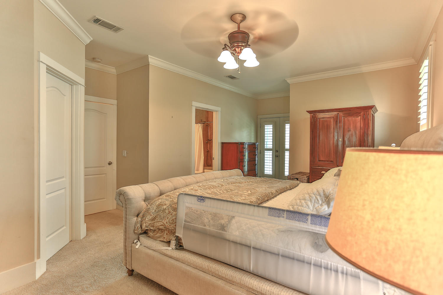 EMERALD WATERS - Residential