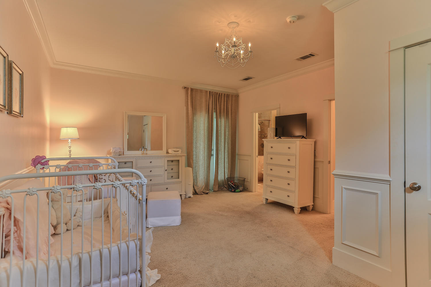 EMERALD WATERS - Residential