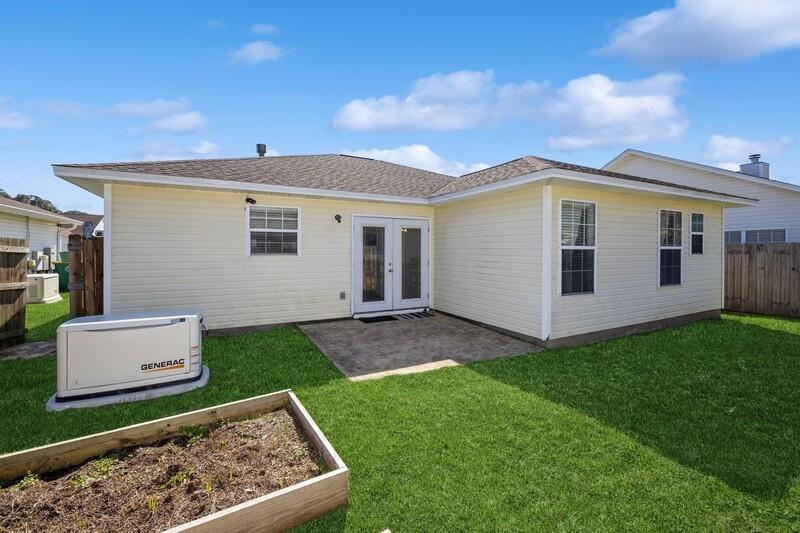 BENT TREE S/D LOT 15 BLK A - Residential