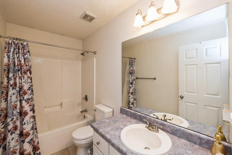 BENT TREE S/D LOT 15 BLK A - Residential