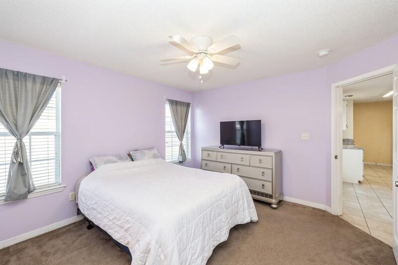 BENT TREE S/D LOT 15 BLK A - Residential