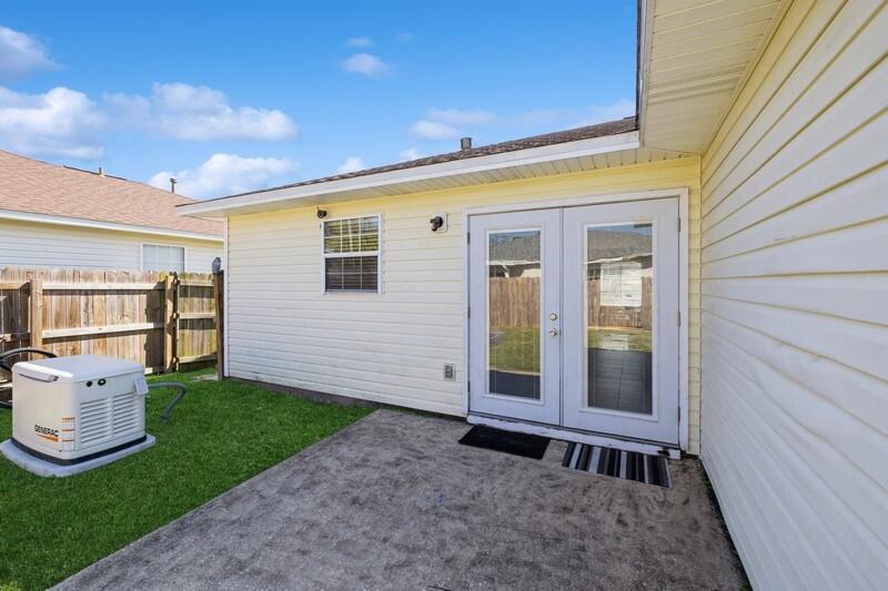 BENT TREE S/D LOT 15 BLK A - Residential