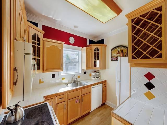 SEASHORE VILLAGE - Residential