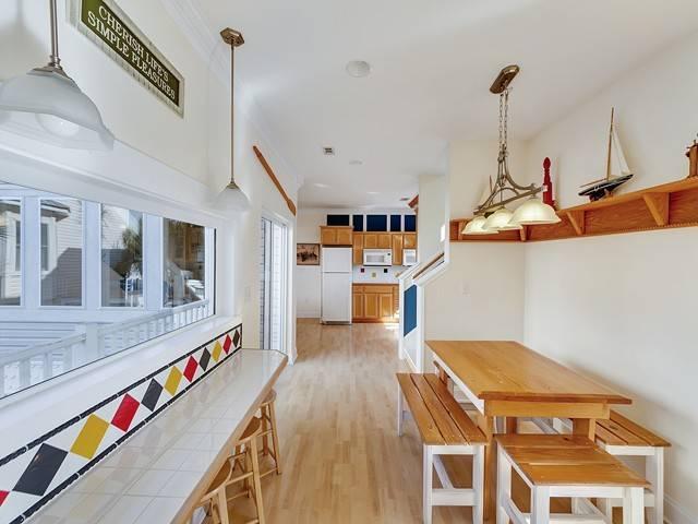 SEASHORE VILLAGE - Residential