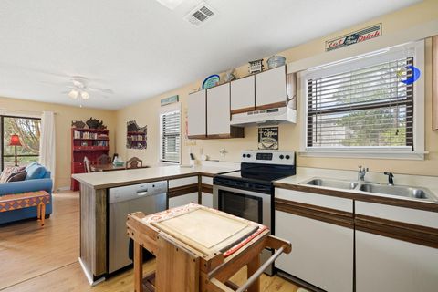 A home in Santa Rosa Beach