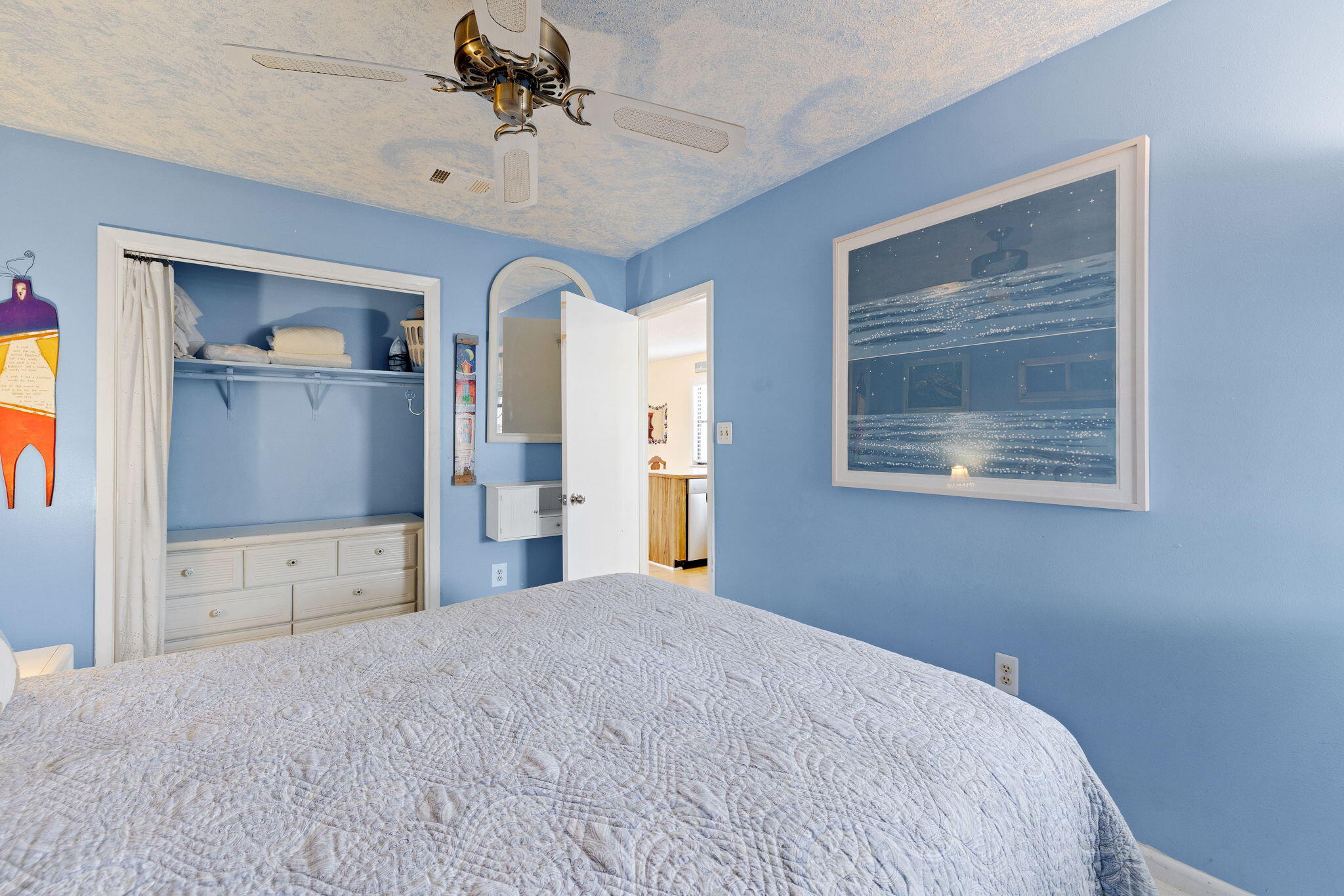 BEACHWOOD VILLAS CONDO - Residential