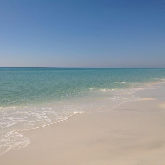 THE INN AT GULF PLACE - Residential