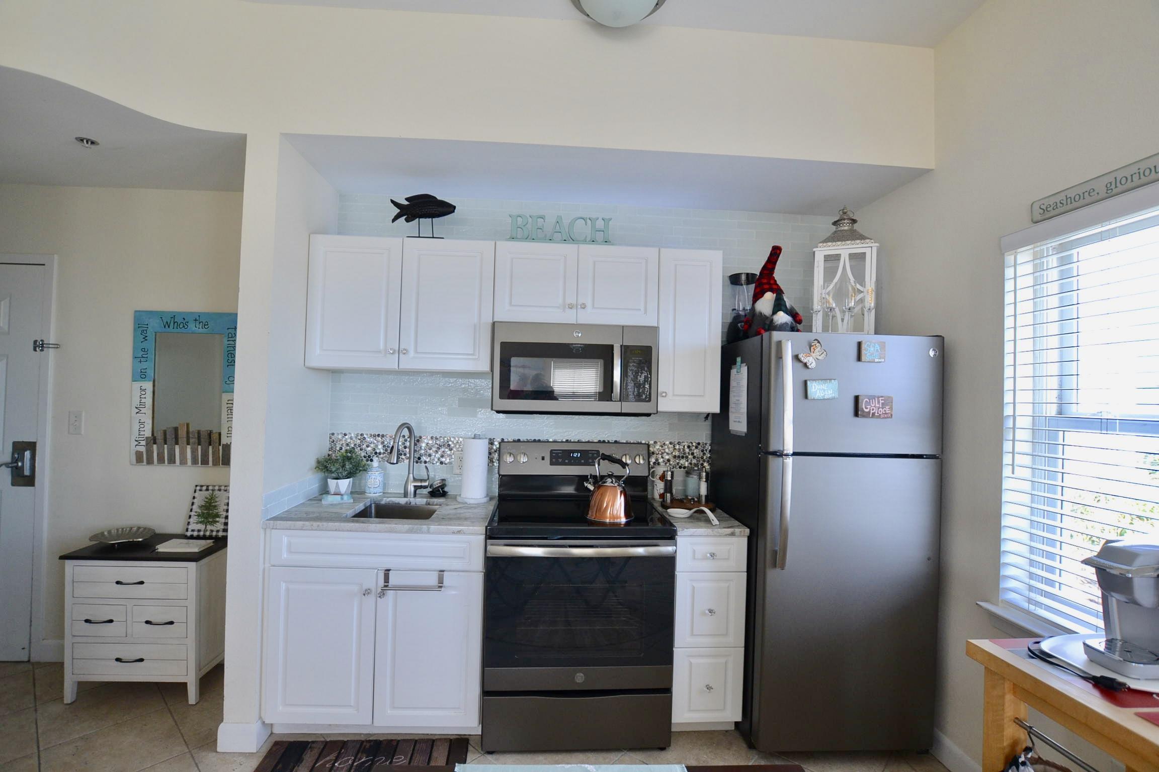 THE INN AT GULF PLACE - Residential