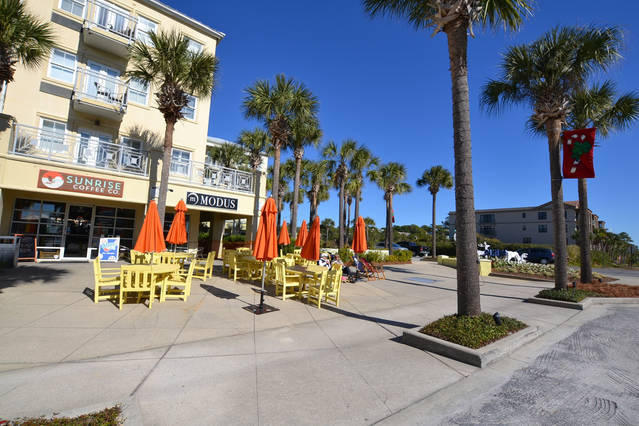 THE INN AT GULF PLACE - Residential